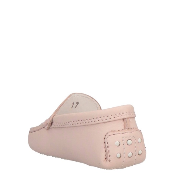 🆕💯Authentic Tod’s Moccasin shoes 🥰😍 - Picture 4 of 8